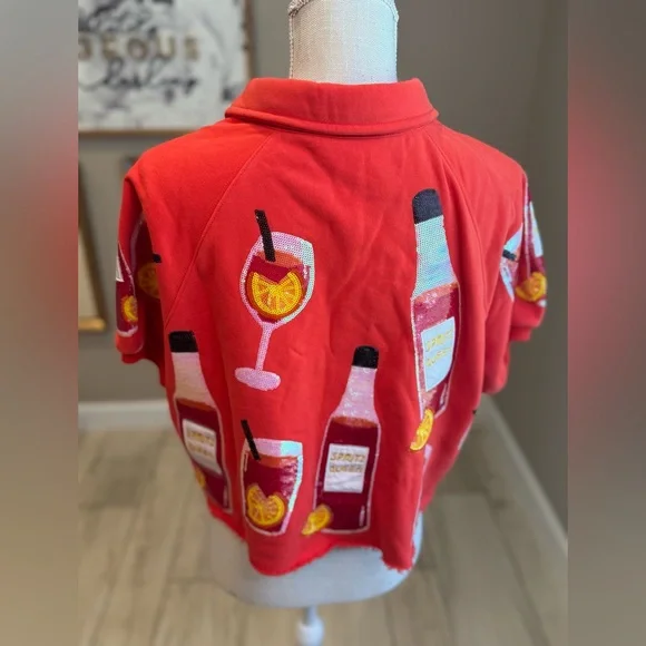 New! QUEEN OF SPARKLES Red Queen of Spritz All Over Top - Picture 8 of 10